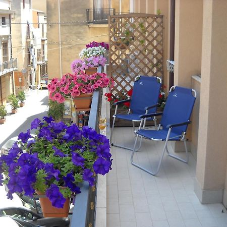 Marconi E Garibaldi 76 Apartment Castellammare del Golfo Dış mekan fotoğraf