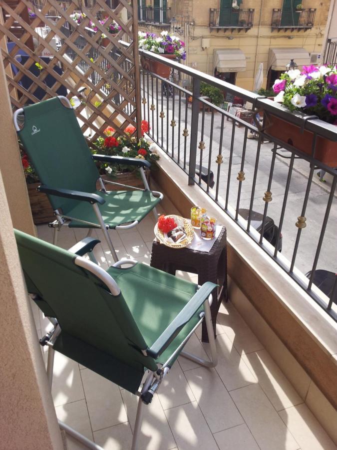 Marconi E Garibaldi 76 Apartment Castellammare del Golfo Dış mekan fotoğraf