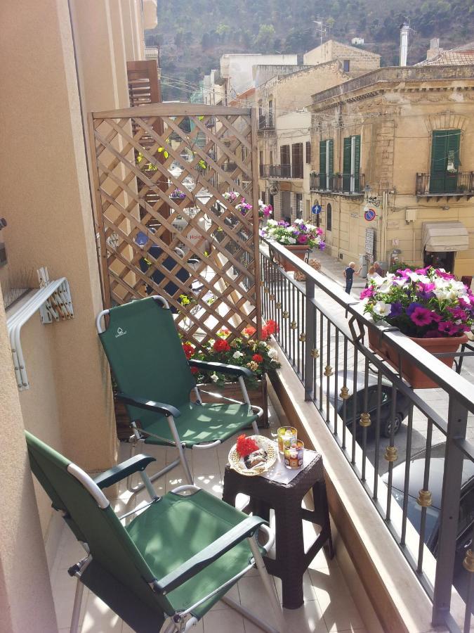 Marconi E Garibaldi 76 Apartment Castellammare del Golfo Dış mekan fotoğraf