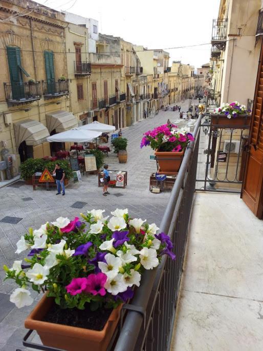 Marconi E Garibaldi 76 Apartment Castellammare del Golfo Dış mekan fotoğraf